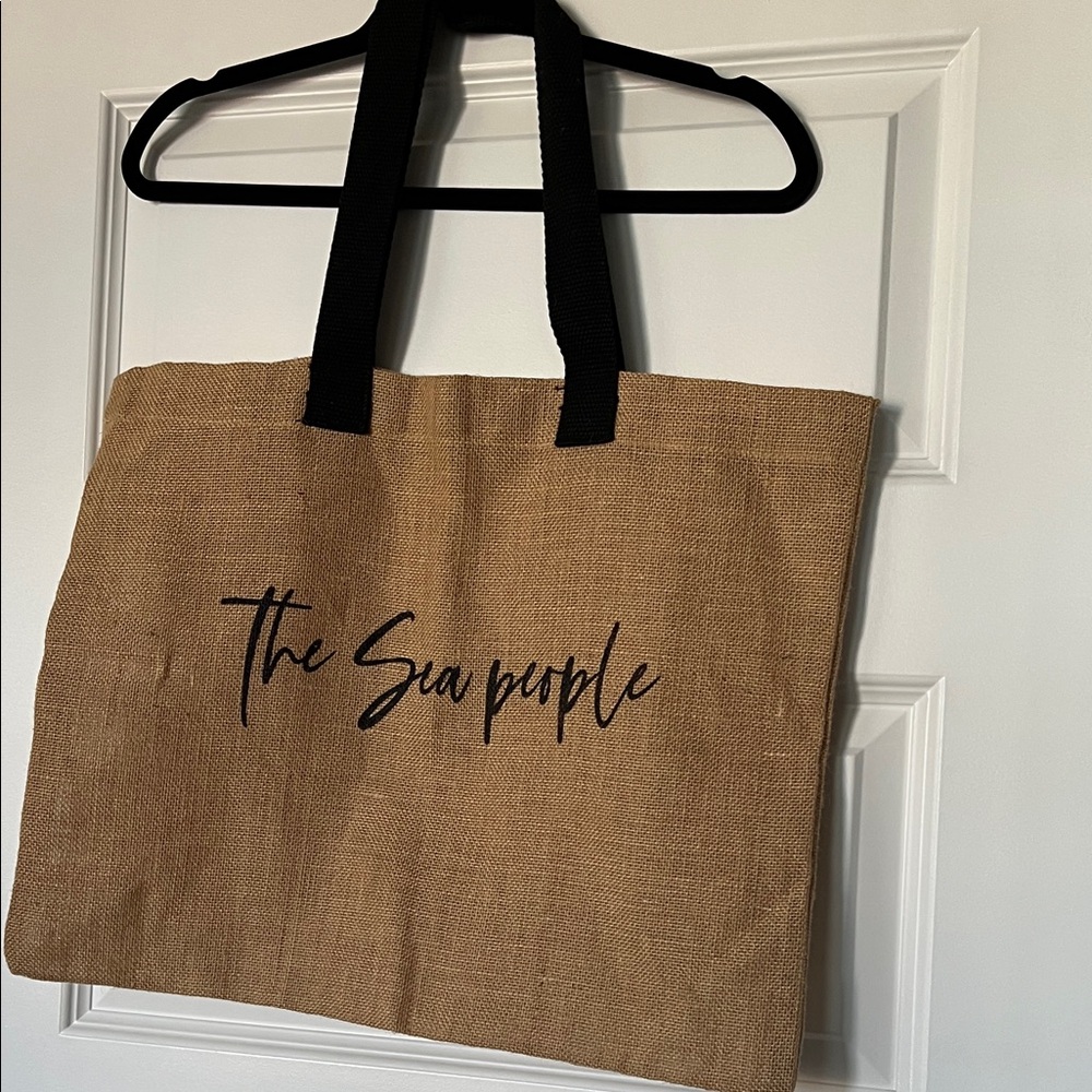 Beach tote